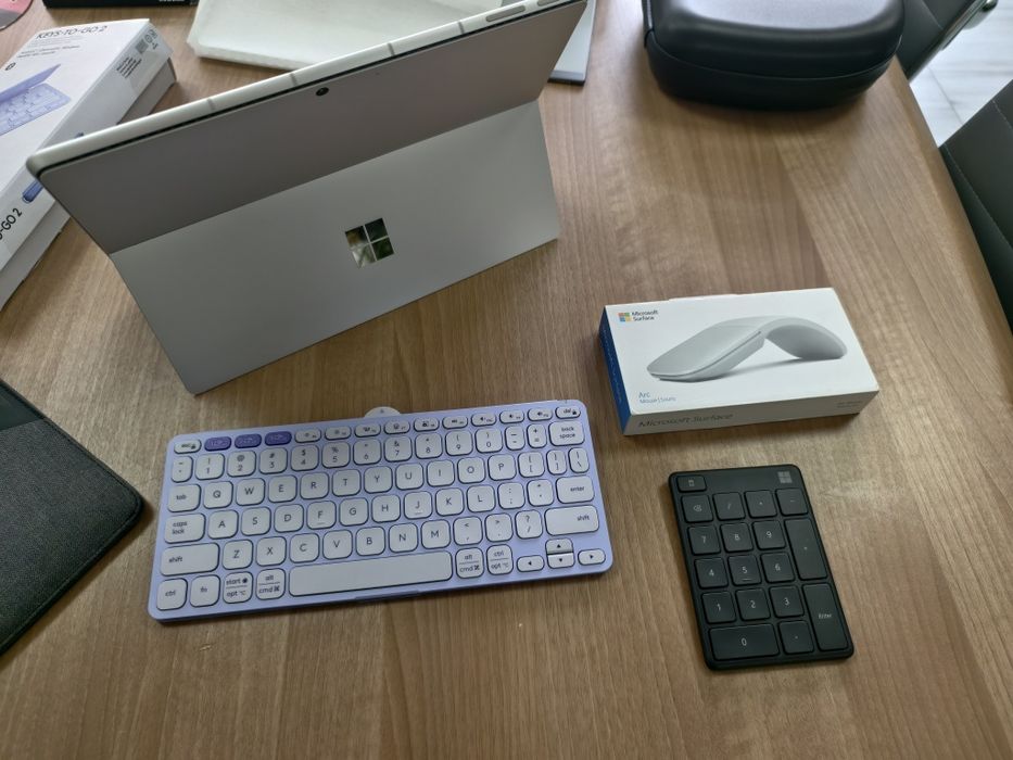 Microsoft Surface Pro 11 Snapdragon X Elite OLED 16/512 5G Silver +KB