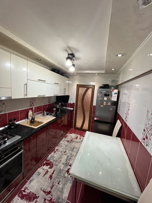 Vând apartament cu 2 camere