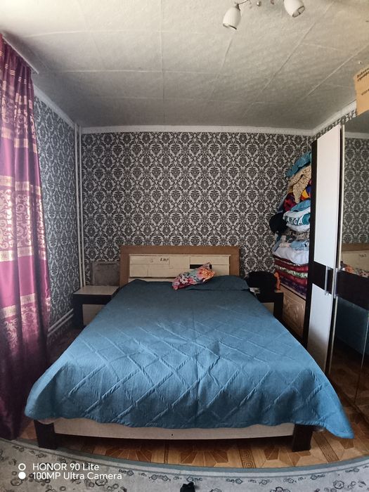 Спальный и кухонный гарнитур