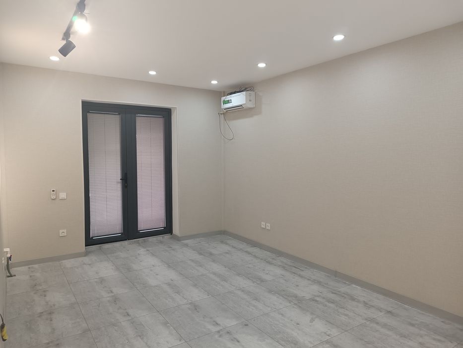 Чиланзар 10! Помещение 23 м2 под любой вид деятельности