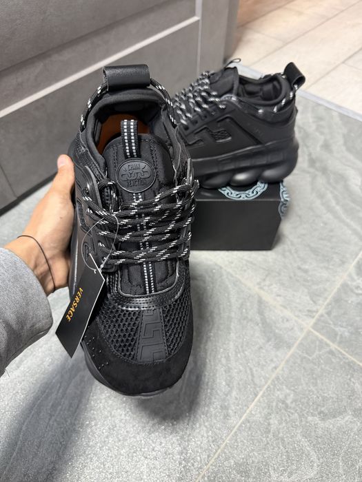 Versace Chain Reaction