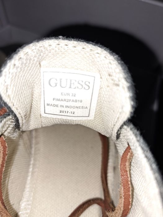 Детски обувки GUESS
