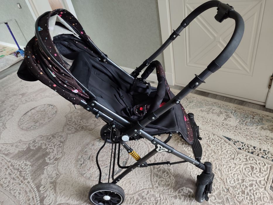 Продам детскую каляску