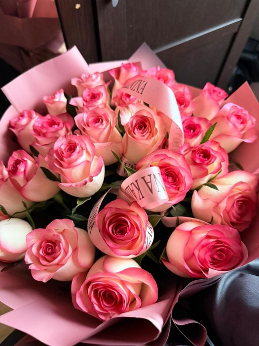 Цветы роза продается срочно