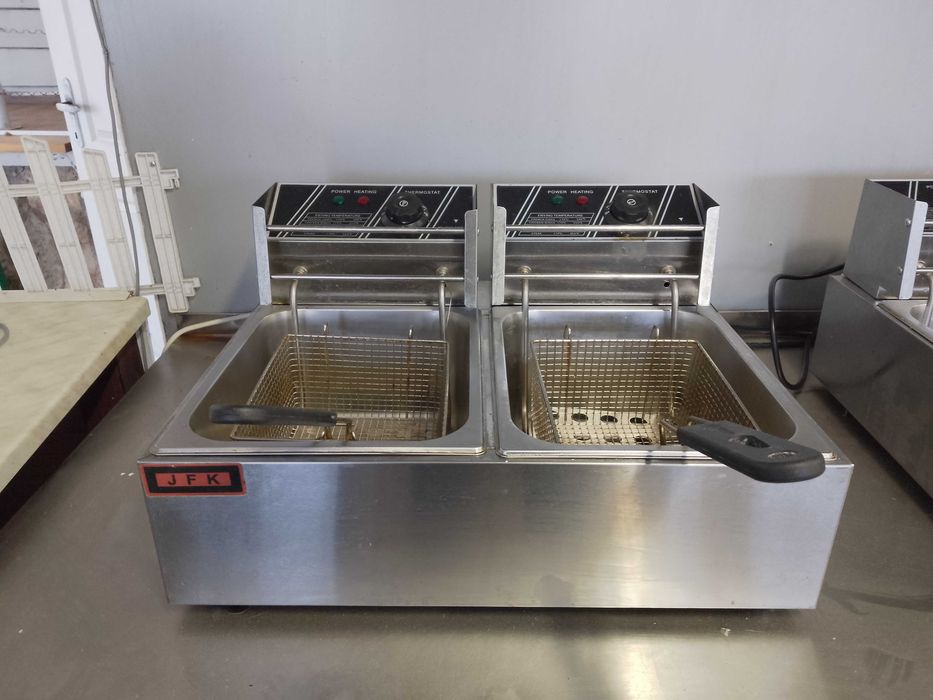 Електрически фритюрник