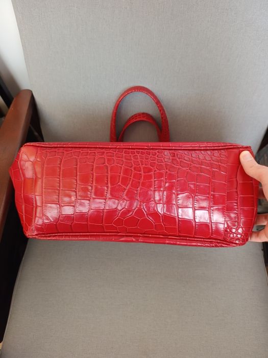 Дамски чанти от естествена кожа Furla