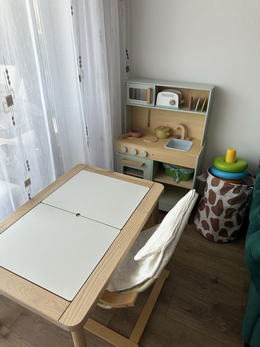 Masuta de activitati si scaun ikea