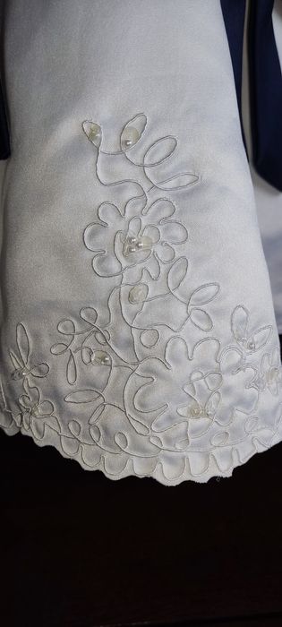 Платье торжественное для девочки 7-8 лет