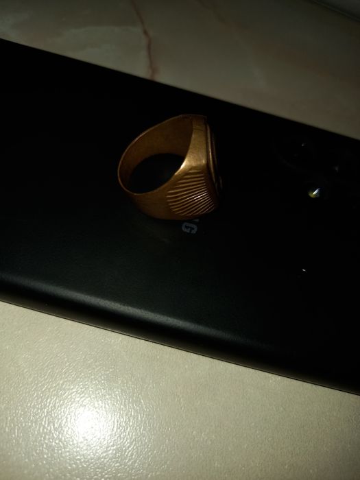 Продам перстень  мужской