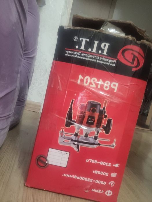 Продам!!Фрезер не дорого!!