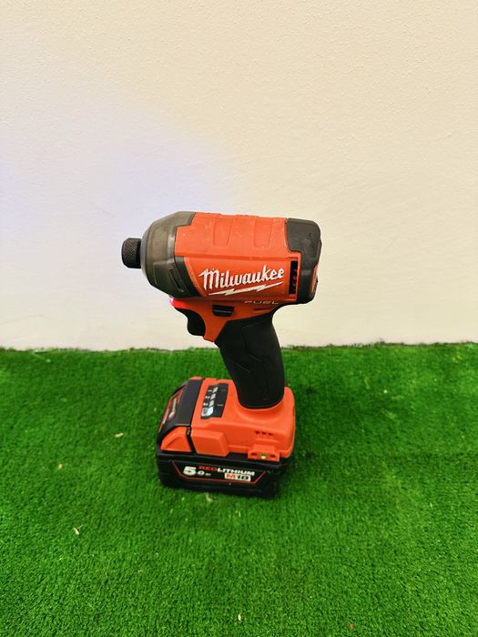 Impact Milwaukee M18FQID