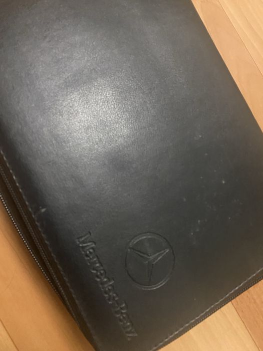 Продам руклводство  для авто Mersedes ML