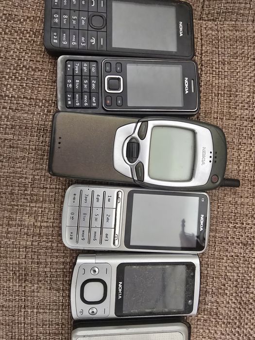 Telefoane Nokia vechi cu defecte
