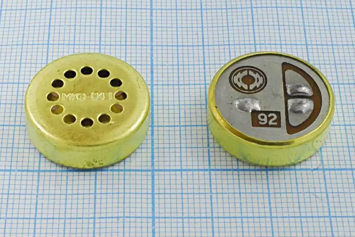 Продам микрофоны,Тумблеры.