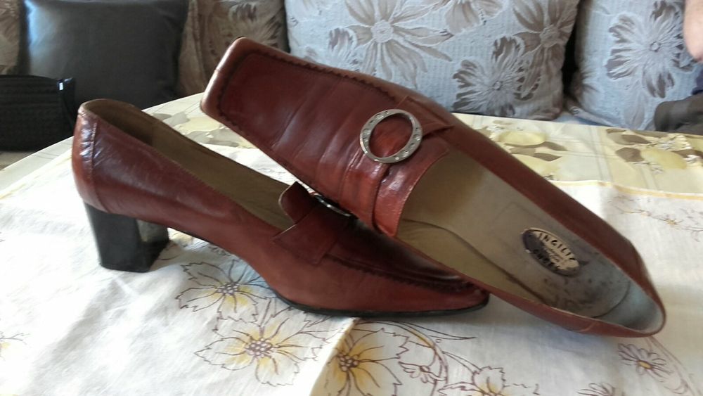 Дамски обувки