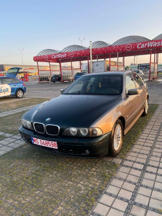 Vand bmw 525i e 39.  6 in linie ,urgent !