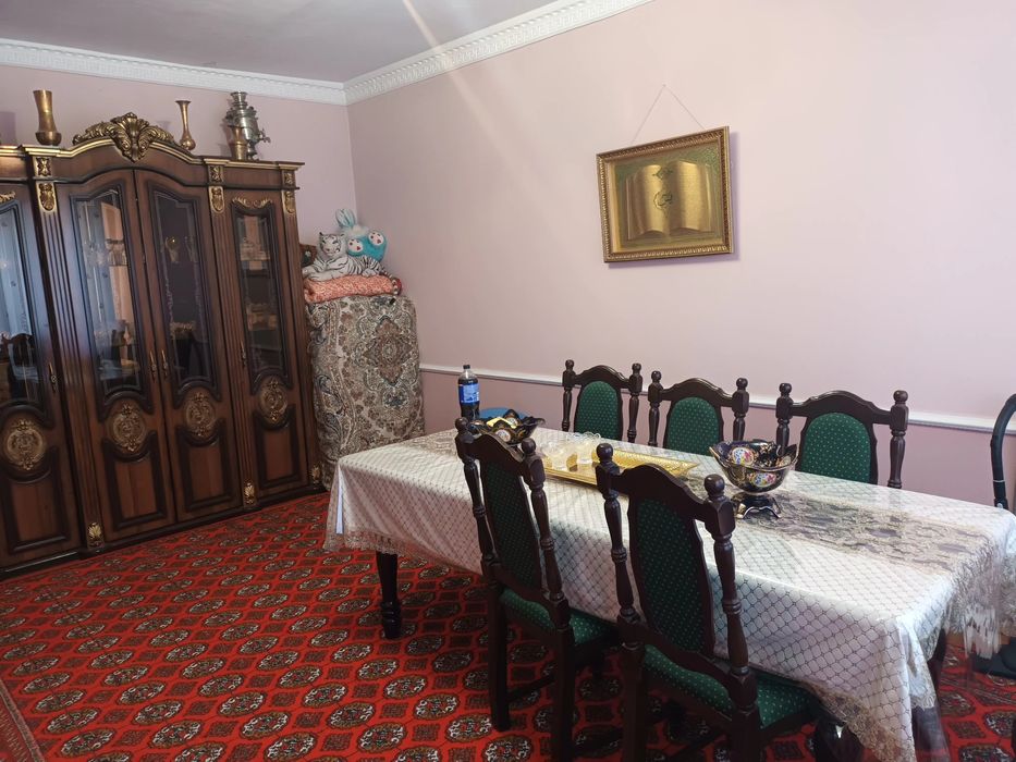 Здается в аренду 4 комнатная квартира