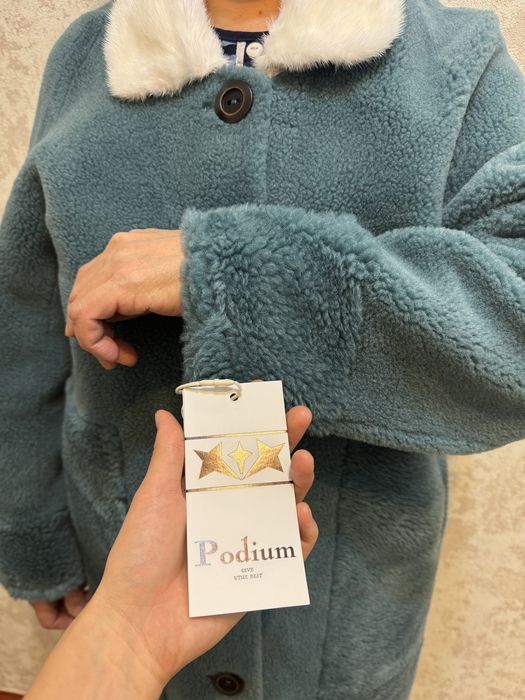 Срочно продается верхные одежда