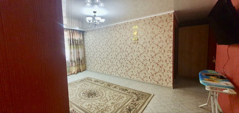 3 комнатная, Горняков 60