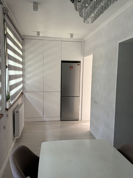 Продаётся 4 х комнатная квартира на 2 этаже 77 серия середина Гагарина