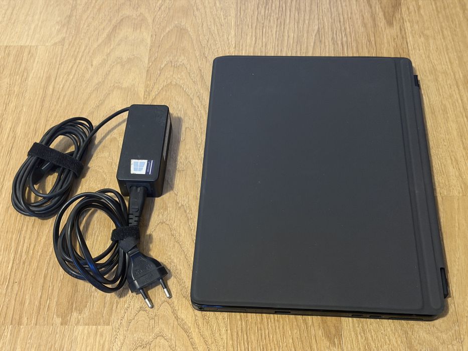 Laptop tableta Dell Latitude 5290 2-in-1 intel i7, 16gb ram, 512gb ssd