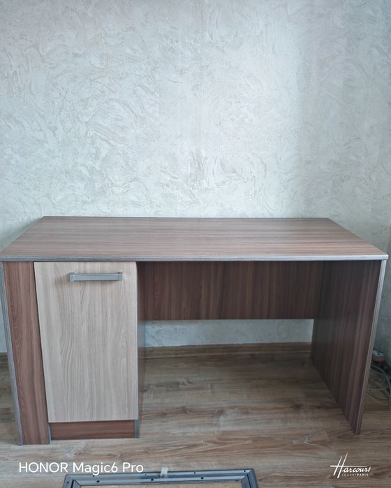 Продам Шкаф+ стол