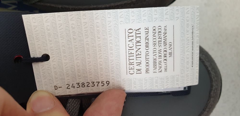 ARMANI ! Нови дамски спортни обувки с кутия