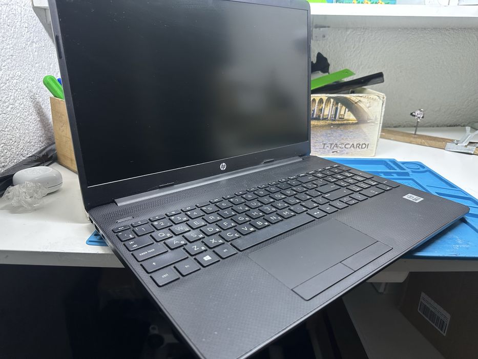 Ноутбук HP laptop15