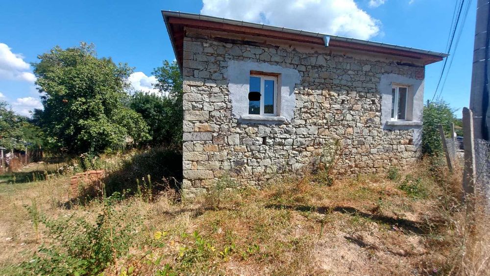 Къща в с. Широка поляна, обл. Хасково