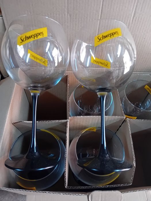 Стъклени чаши - коктеилни