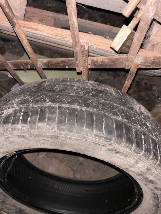 Продам  резина лето 225/60/18