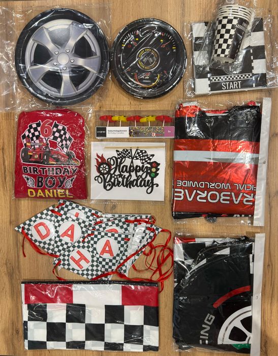 Декорации за рожден ден с тема Ферари