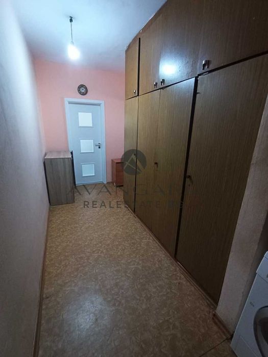 Продава се Двустаен апартамент в Пловдив, Изгрев - 48 кв.м за 1167 €/кв.м - Снимка #12