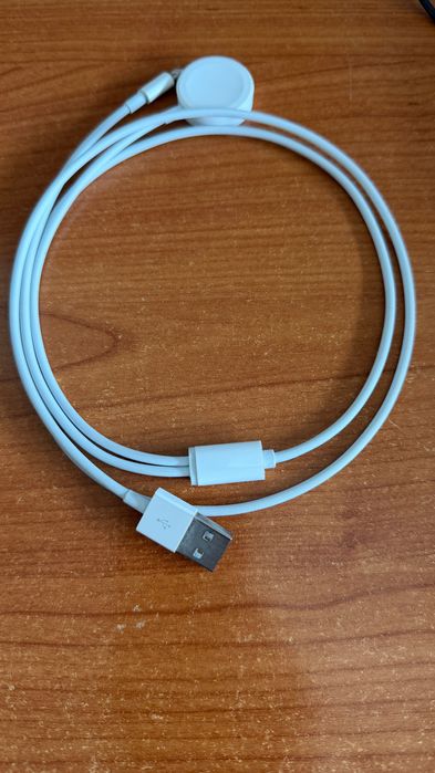 Двоен Y кабел за Apple