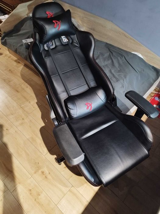 Arozzi Vernazza ("Verona V2 pro" + "Verona V2 Mezzo" Hybrid) Leather