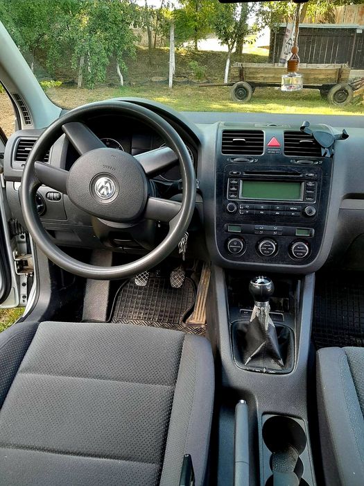VW GOLF 5 – 1.9 TDI
