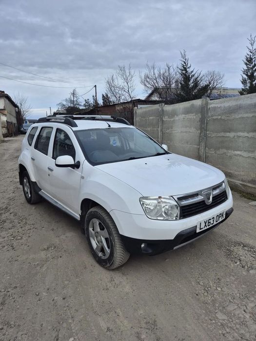 dezmembram dacia duster 2013 1.5 dci 4x2 capota fata /bara fata/ aripa