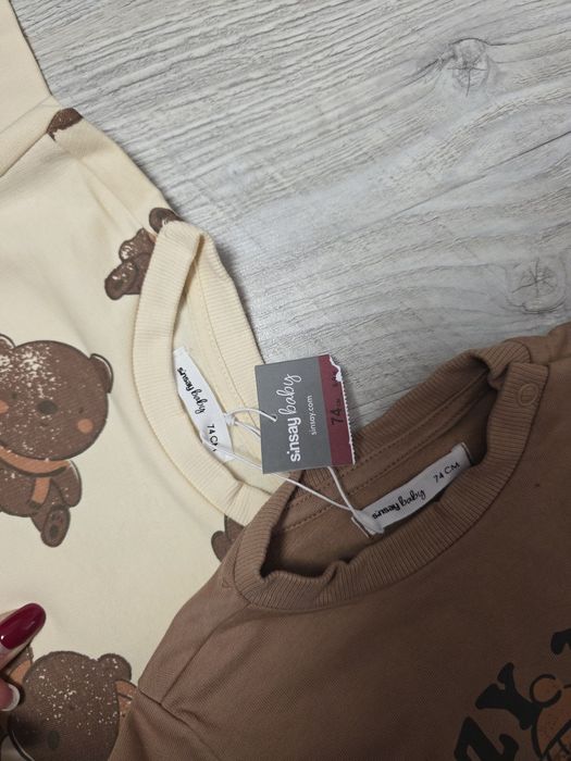 Set format din 2 bluzite noi, marimea 74