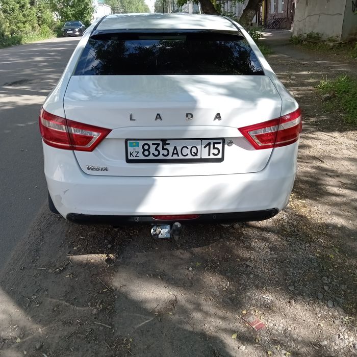 Продам лада веста, срочно