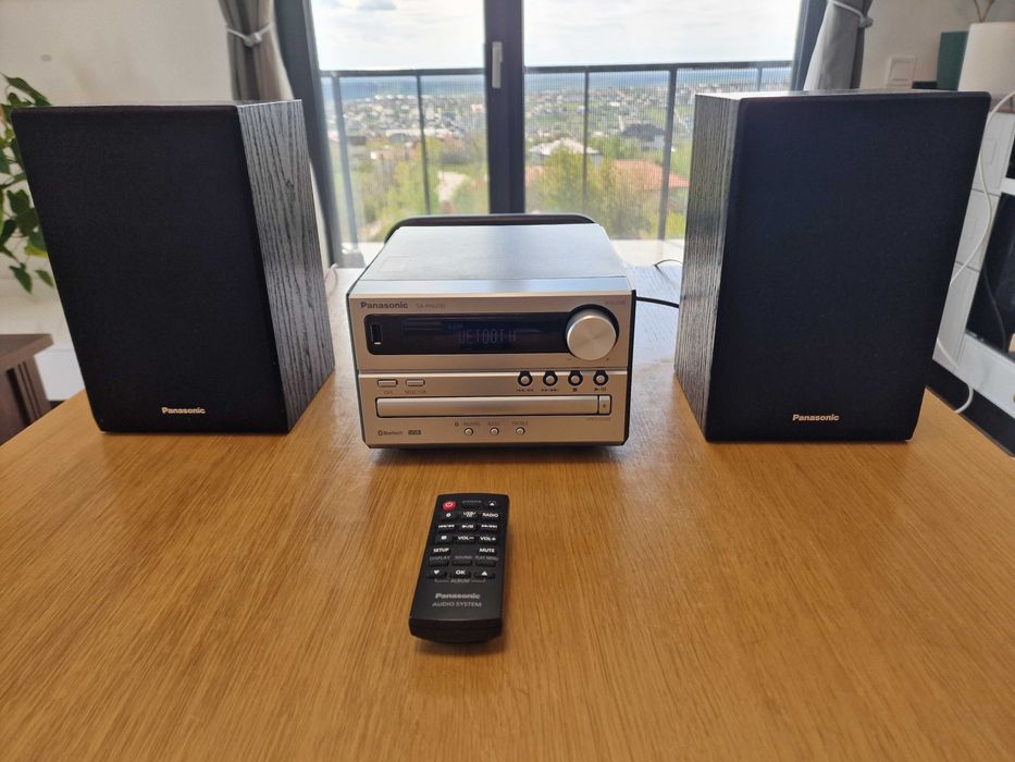 Sistem Audio Panasonic SC-PM250ECS, 20W, USB, Bluetooth, Radio, CD