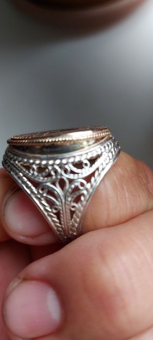 Кольцо  продам золото  с серебром