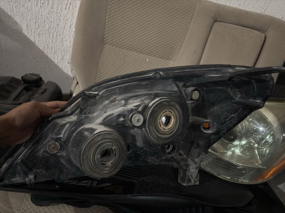 Фары на лексус GX оригинал