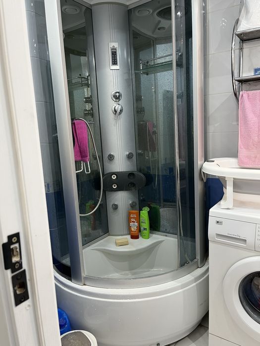 Продам душ кабину за 15 тыс