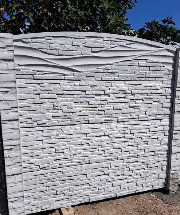 Placi de gard din beton armat