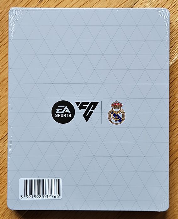 НОВА запечатана Steelbook кутия FC 25 PS4 Playstation 5 FIFA 2025 FC25