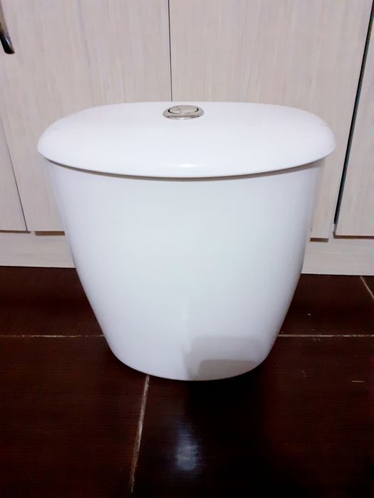 бачок от унитаза