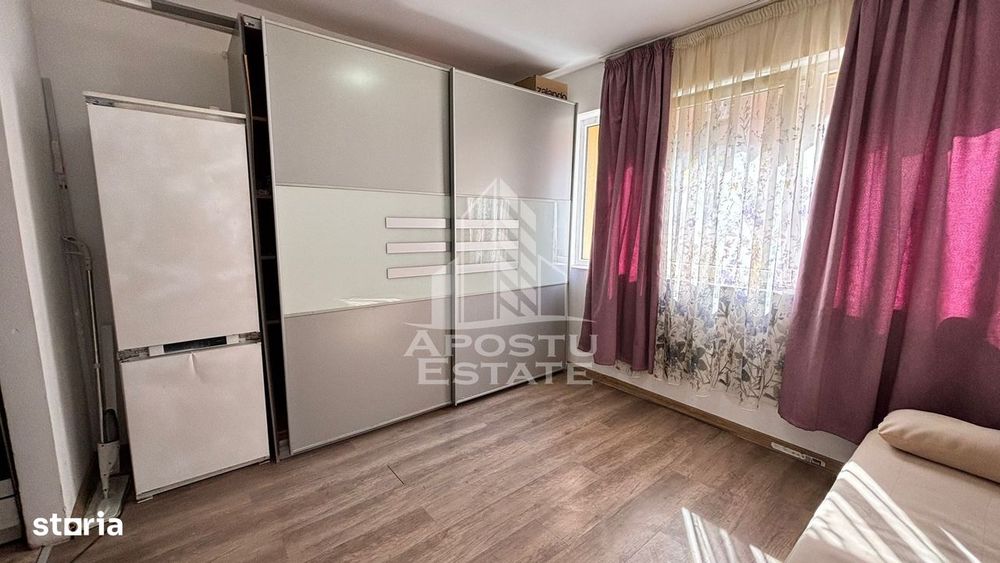 Garsoniera de vânzare la etajul 1 in zona UMT ,Timisoara — fotografia 1