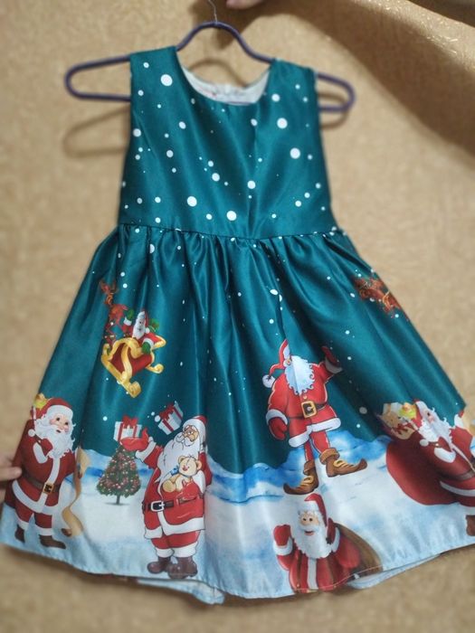 Новогоднее платье на 4-5лет