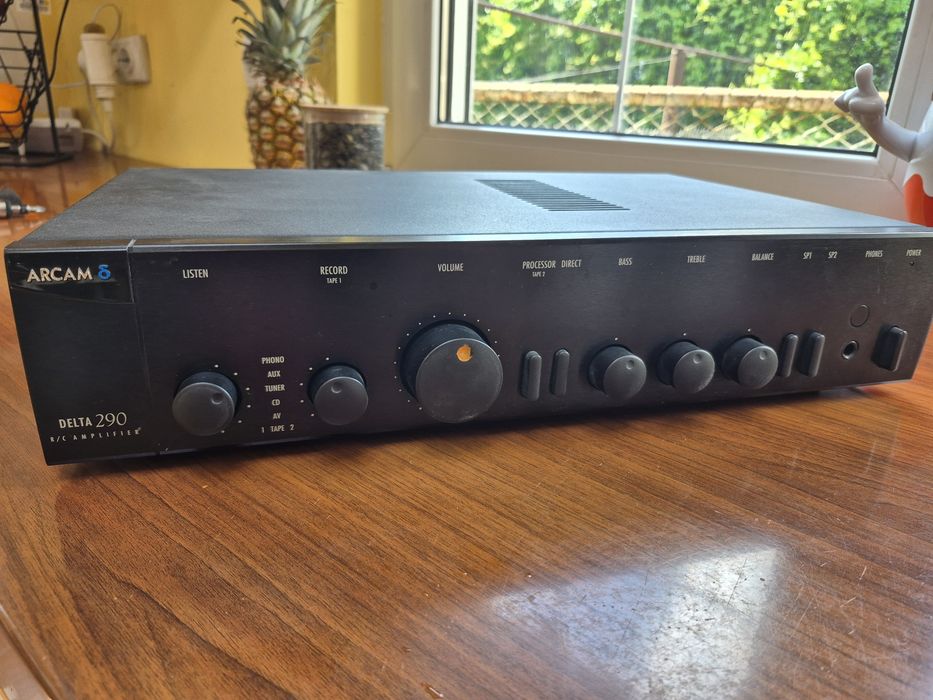 Amplificator Arcam Delta 290