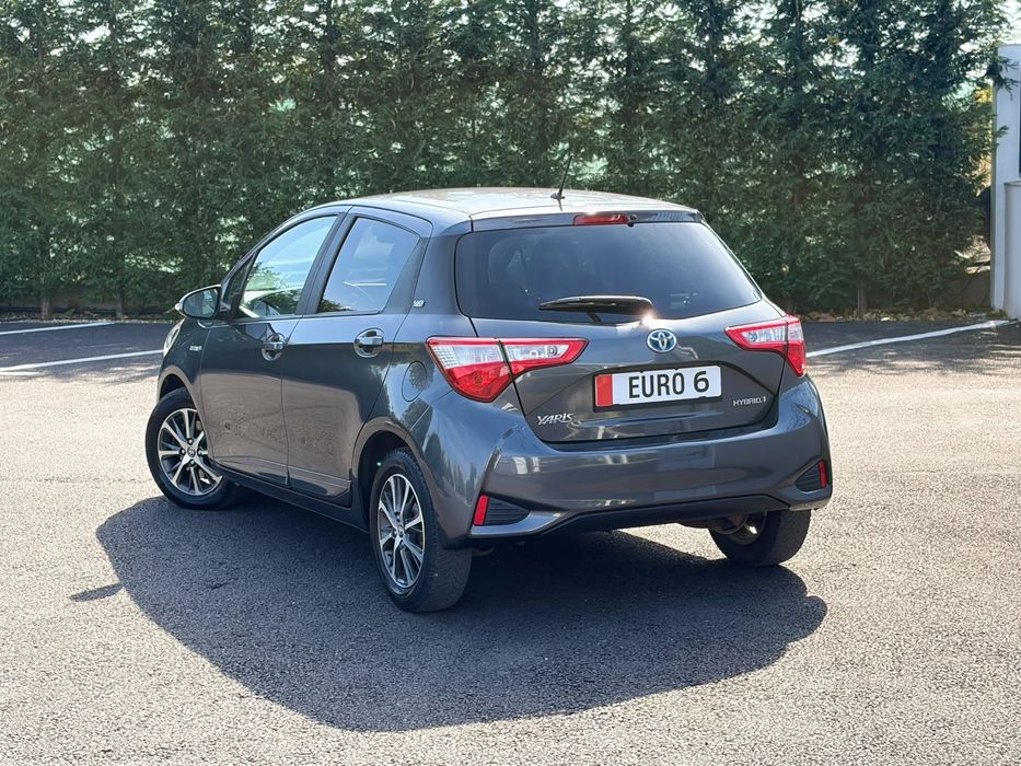 TOYOTA Yaris 2019 — imagine 3